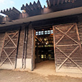 �w�̍����ނ�́A�Â��ȐQ���A�L�����̕����B�i�T�u�p�h�b�N�j